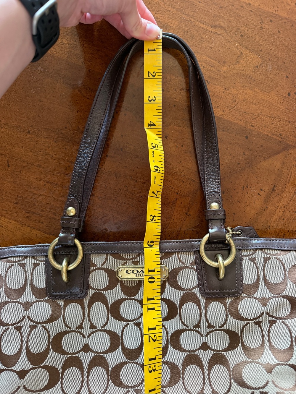Coach Gallery Signature Zip Tote - Picture 12 of 12